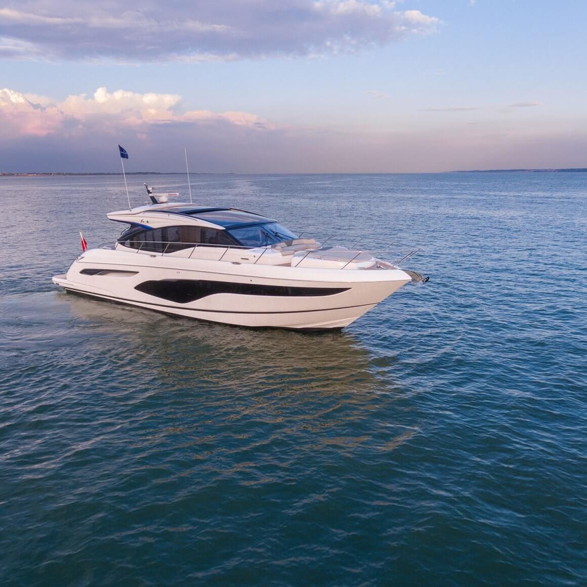 Princess V60 | Princess Yachts Sweden Norway Denmark