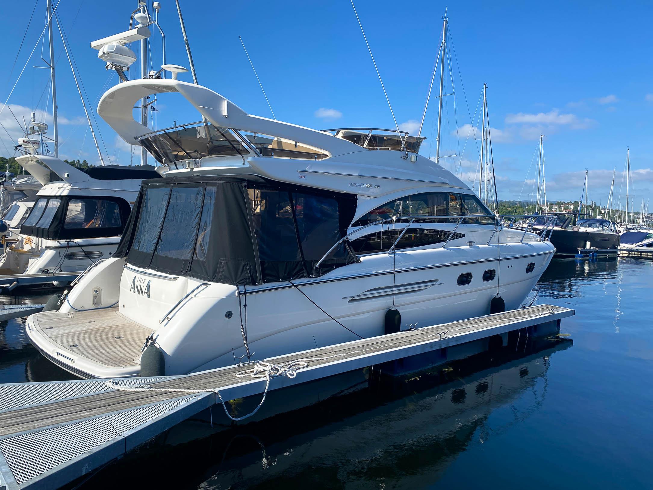 princess yachts 42 flybridge